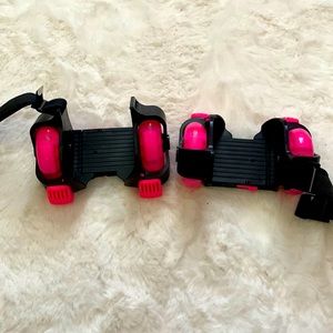 Attachable shoe light up Willies
